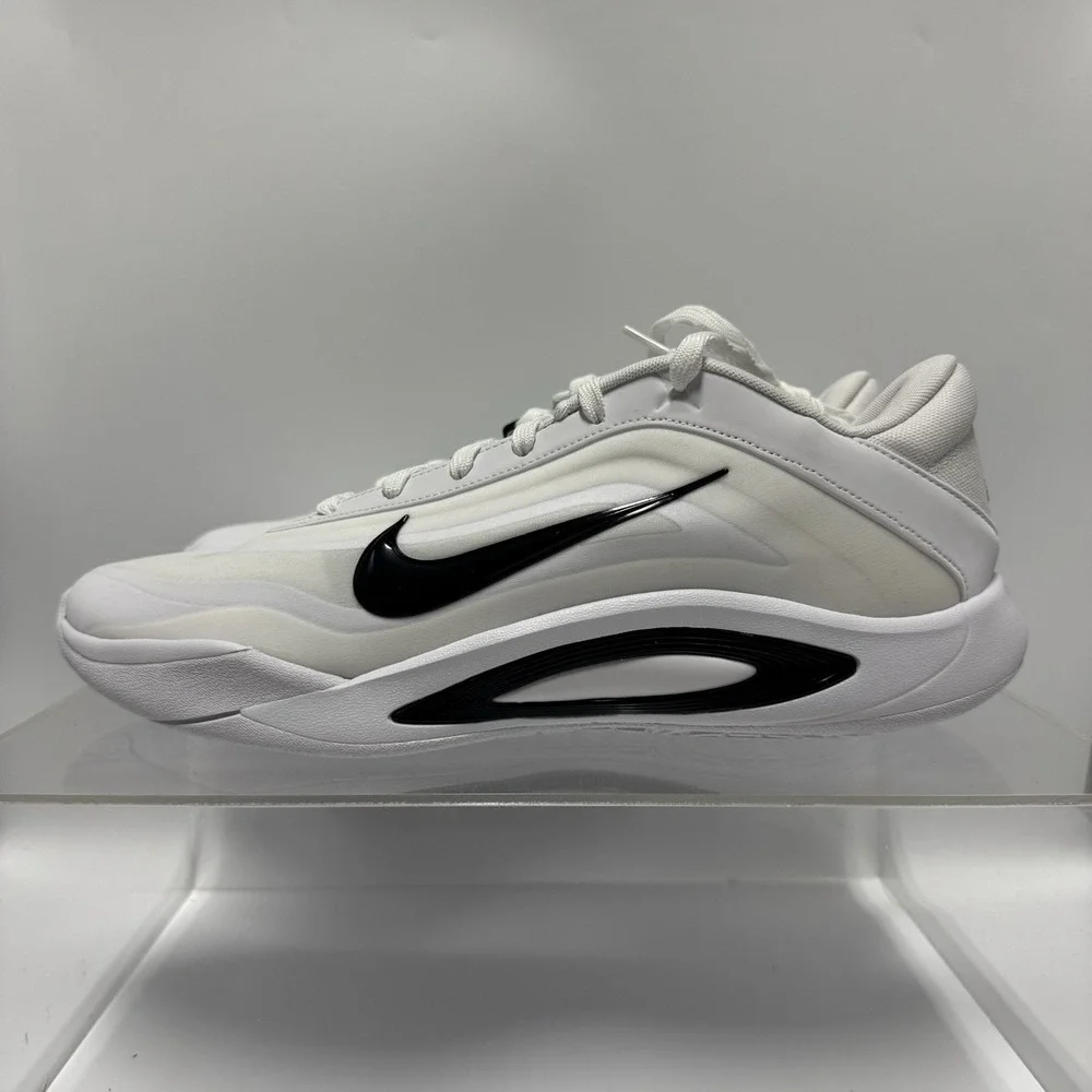 Brand New Nike A'One White Black HQ8500-100 Basketball Shoes Men's Size 11